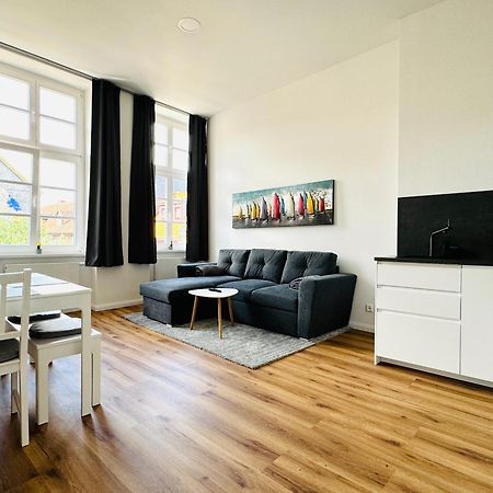 Moderne Ferienwohnung Inmitten Der Altstadt Schwerin  Exteriör bild